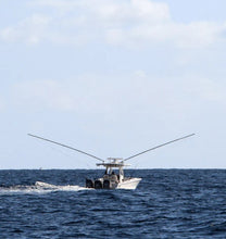 Load image into Gallery viewer, Gemlux 22' BLUEWATER COLLAPSIBLE CARBON FIBER OUTRIGGER PAIR
