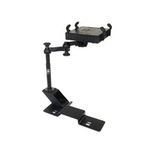 Load image into Gallery viewer, RAM Mount No Drill Vehicle System 04-10 Ford F150 [RAM-VB-109-SW1]
