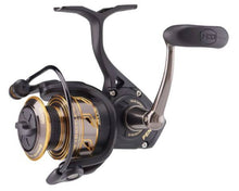 Load image into Gallery viewer, PENN Battle® III 2000 Spinning Reel has 6 Stainless Steel Ball Bearings. Best Use is for Saltwater Inshore Saltwater Flats Surf/Pier With a Drag 10lb | 4 .5kg  Front Drag. Gear Ratios of 6.2:1 Line Speed of 30&quot; | 76cm Made of Anodized Aluminum Mono	line capacity of 240/4 180/6 125/8 Maximum Test - Braided	of 210/8 180/10 165/15 	Dual-Position retrieve and a One Year warranty. Weighting 9.52 Ounces
