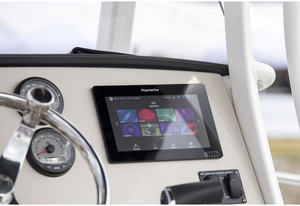 RAYMARINE AXIOM 7 DV Multifunction Display with CPT-90DVS Transducer and Navionics+ Charts